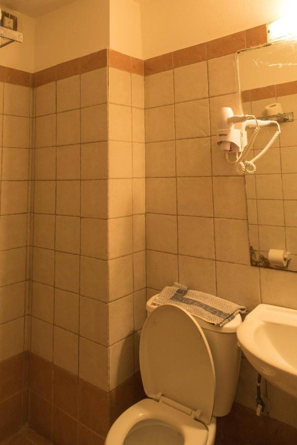 Mirtia Hotel Пефки Экстерьер фото